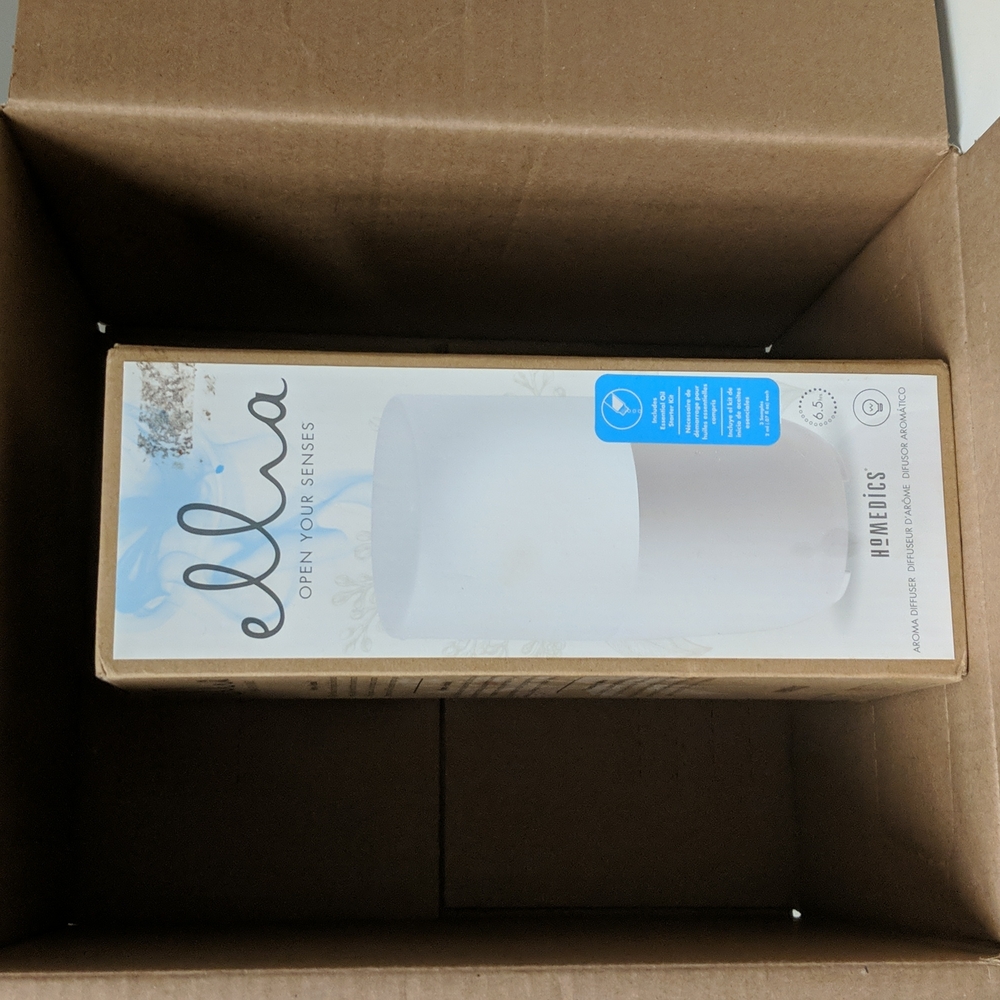 Ellia Porcelain Aroma Diffuser New essential oil starter kit Included)